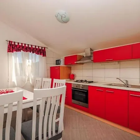 House Boze * Vinisce