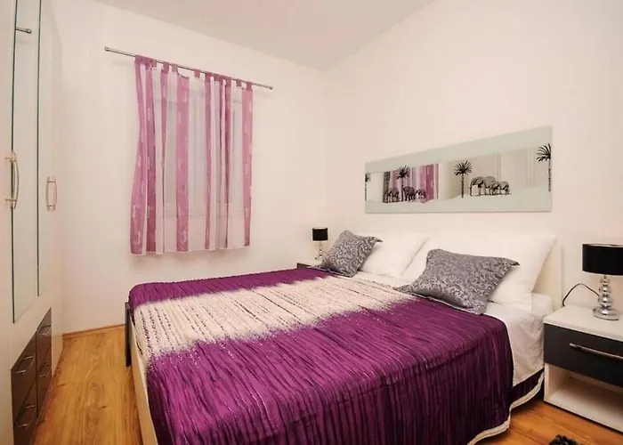 Сasa de vacaciones House Boze